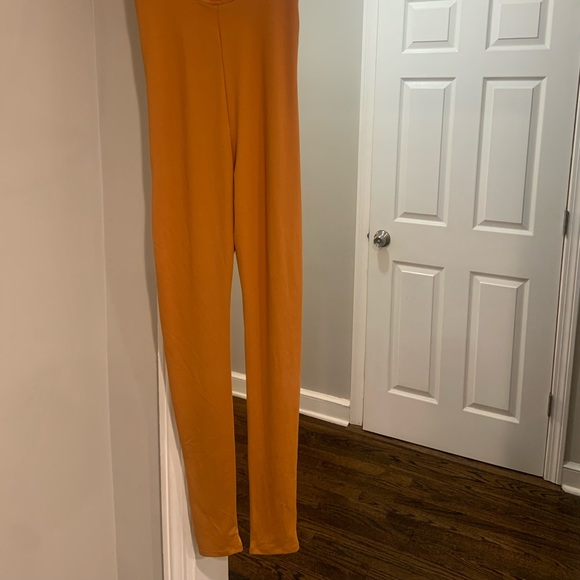 Mustard Jumpsuit ✨ - Picture 2 of 2